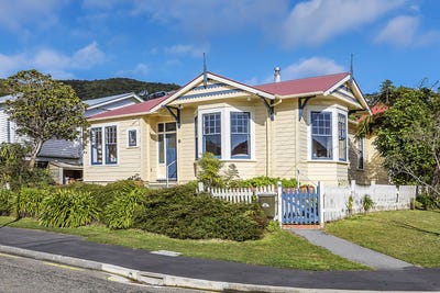 /international/nz/38-beauchamp-street-karori-wellington-city-380066179163/