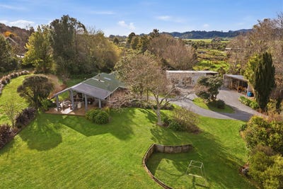 /international/nz/25-abel-tasman-drive-takaka-tasman-380066105765/