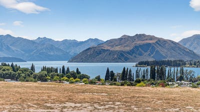 /international/nz/6-highridge-terrace-wanaka-central-otago-lakes-district-380066121597/