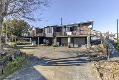 /international/nz/50-bayly-street-waitara-new-plymouth-380066122386/