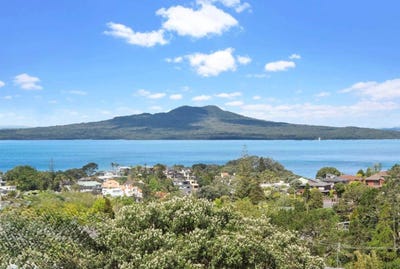 /international/nz/44-parr-terrace-castor-bay-north-shore-city-380066076408/