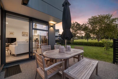 /international/nz/10-prestwick-lane-katikati-western-bay-of-plenty-380066182365/