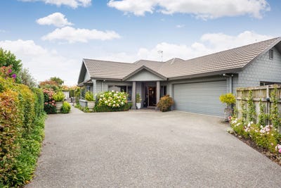 /international/nz/north-street-palmerston-north-central-palmerston-north-city-380066116616/