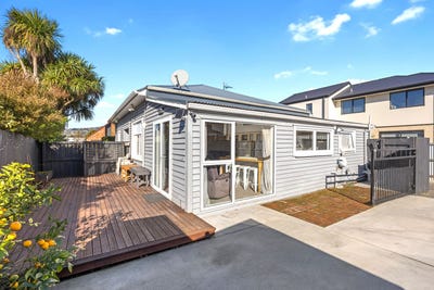/international/nz/20-rutherford-street-woolston-christchurch-city-380066184658/