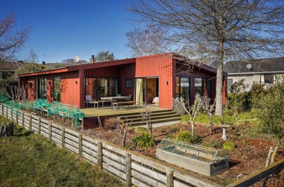 /international/nz/12-levin-road-cheviot-hurunui-380066177366/