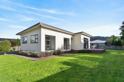 /international/nz/56-wallace-street-featherston-south-wairarapa-380066168179/