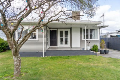 /international/nz/62-kea-street-selwyn-heights-rotorua-380066177266/