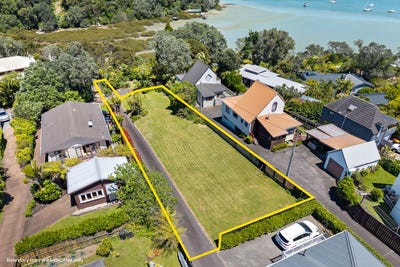 /international/nz/37-beach-haven-road-beach-haven-north-shore-city-380066107579/