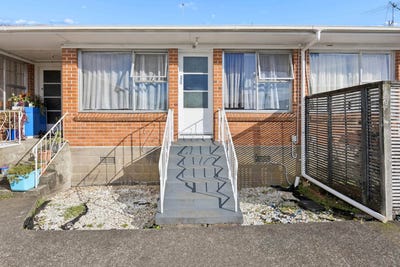 /international/nz/3-rocklands-avenue-mount-eden-auckland-city-380066086424/