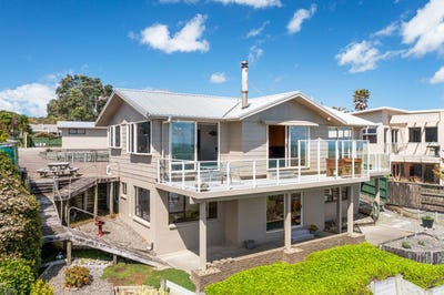 /international/nz/24-motukari-place-onaero-new-plymouth-380066094331/