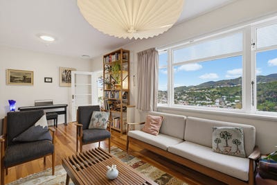 /international/nz/26-carlisle-street-island-bay-wellington-city-380066172267/