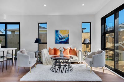 /international/nz/10-gambare-place-wattle-downs-manukau-city-380066123430/