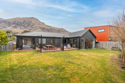 /international/nz/13-violet-way-lower-shotover-queenstown-380066182847/
