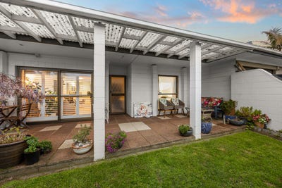 /international/nz/22-harding-avenue-mount-wellington-auckland-city-380066121156/