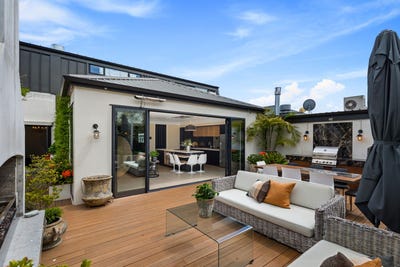 /international/nz/devonport-north-shore-city-380066097561/