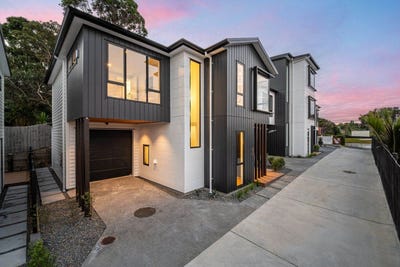 /international/nz/8-park-rise-campbells-bay-north-shore-city-380066099118/