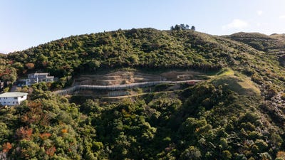 /international/nz/karori-wellington-city-380066100301/