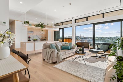/international/nz/32-anzac-road-browns-bay-north-shore-city-380066107865/