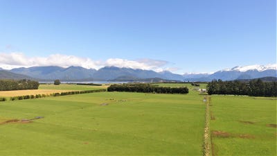 /international/nz/manapouri-southland-380066081053/