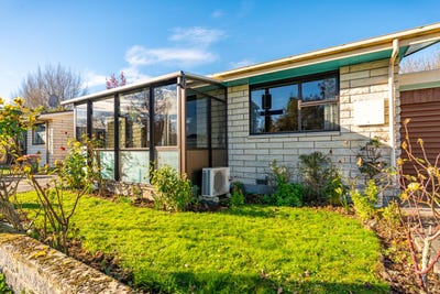 /international/nz/103-talbot-street-geraldine-timaru-380066089633/