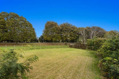 /international/nz/68a-bridge-street-whakatane-bay-of-plenty-380066110750/