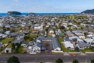 /international/nz/308-port-road-whangamata-thames-coromandel-380066161197/