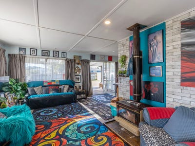 /international/nz/17-puataata-road-turangi-taupo-380066110103/