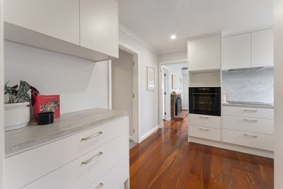 /international/nz/114-muritai-street-tahunanui-nelson-bays-380066161238/