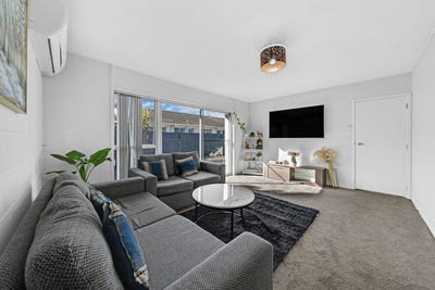 /international/nz/takanini-papakura-380066120854/
