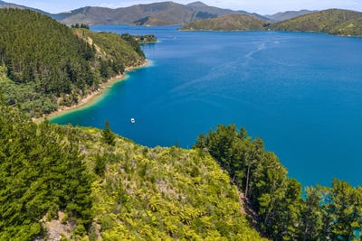 /international/nz/lot-15-bay-of-many-coves-queen-charlotte-sound-marlborough-380066103388/