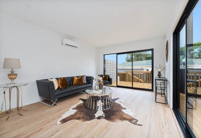 /international/nz/46-jillian-drive-ranui-waitakere-city-380066115479/