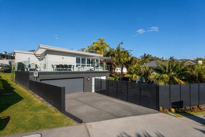 /international/nz/3-arthur-crescent-takapuna-north-shore-city-380066123692/