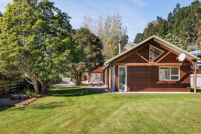 /international/nz/55-fitzherbert-east-road-aokautere-palmerston-north-city-380066124561/