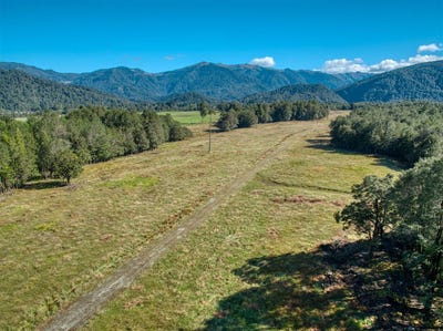 /international/nz/150-atarau-road-greymouth-grey-380066094977/