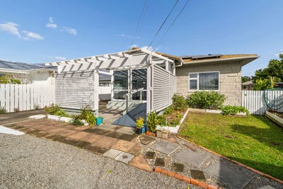 /international/nz/liverpool-street-trentham-wellington-380066113146/