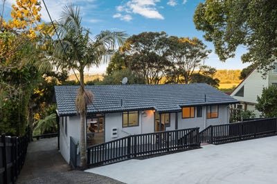 /international/nz/420-huia-road-laingholm-waitakere-city-380066112635/