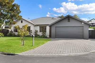 /international/nz/3-iain-court-rototuna-hamilton-city-380066168095/