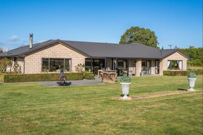 /international/nz/186-terrace-road-leithfield-hurunui-380066077390/