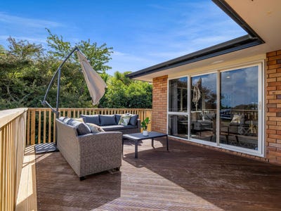 /international/nz/highfield-place-highlands-park-new-plymouth-380066123284/