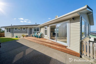 /international/nz/pekanga-road-normandale-lower-hutt-city-380066116747/
