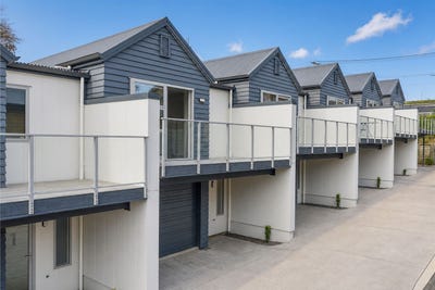 /international/nz/whitiora-hamilton-city-380066115042/