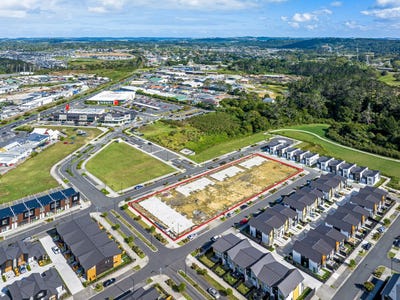 /international/nz/51-papatupu-way-and-20-honowai-street-kumeu-rodney-380066148117/