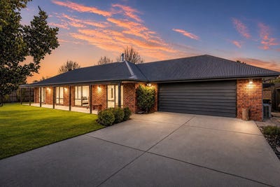 /international/nz/255-kingsbury-avenue-rangiora-waimakariri-380066108327/