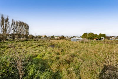 /international/nz/16-derby-street-eltham-south-taranaki-380066184747/