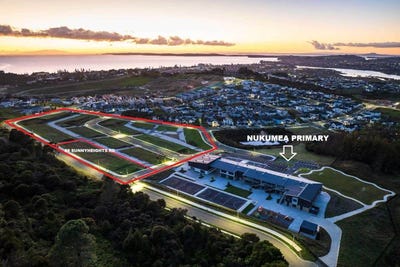 /international/nz/89-sunnyheights-road-orewa-rodney-380066076596/