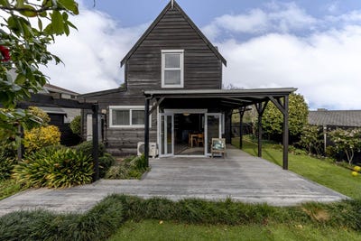 /international/nz/87-dorset-avenue-lynmouth-new-plymouth-380066169511/