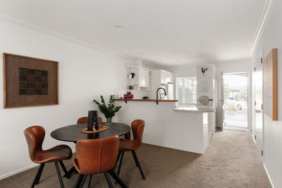 /international/nz/41-manchester-way-judea-tauranga-380066111486/