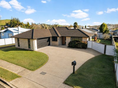 /international/nz/19-okoroire-street-tirau-tararua-380066167733/