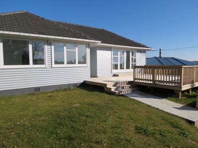 /international/nz/28-lyndfield-lane-newlands-wellington-city-380066118961/