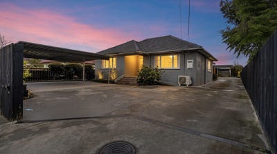 /international/nz/11-miro-street-utuhina-rotorua-380066175830/